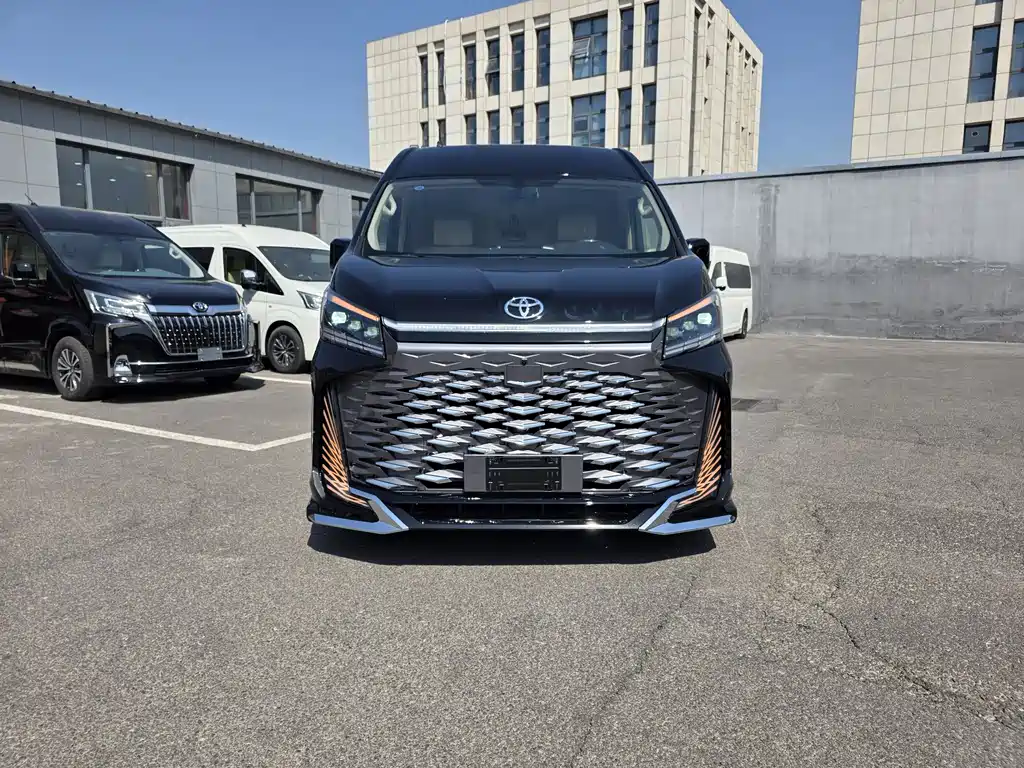 Toyota Hiace 0