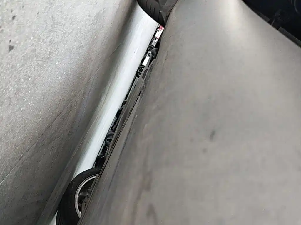 Tesla Model Y — миниатюра 22