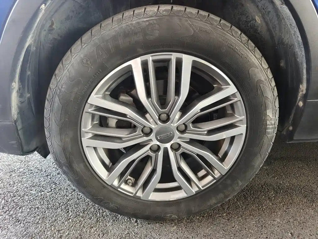 Geely Boyue — миниатюра 23