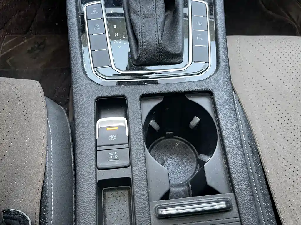 Volkswagen CC — миниатюра 22
