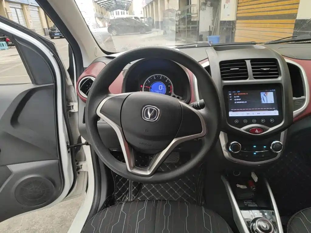 Changan BenBen — миниатюра 11