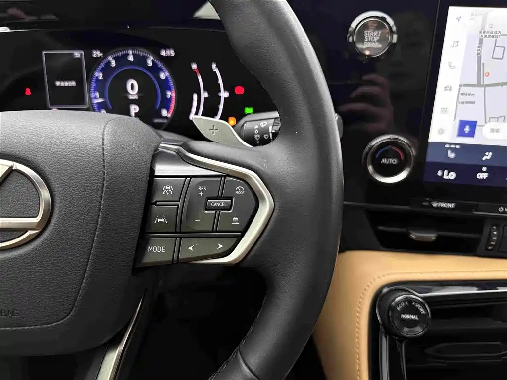 Lexus NX — миниатюра 25