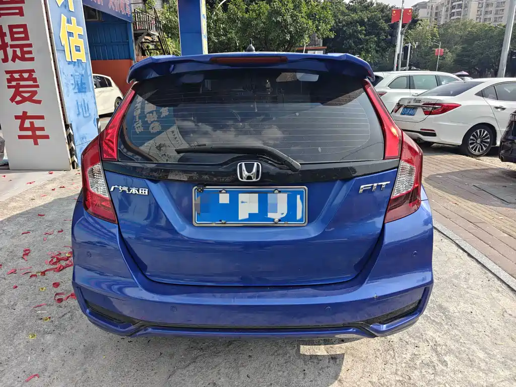 Honda Fit — миниатюра 6