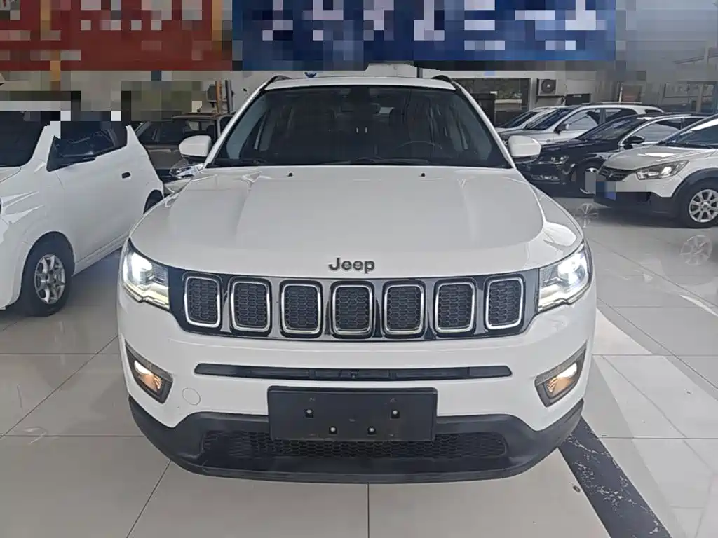 Jeep Compass — миниатюра 3