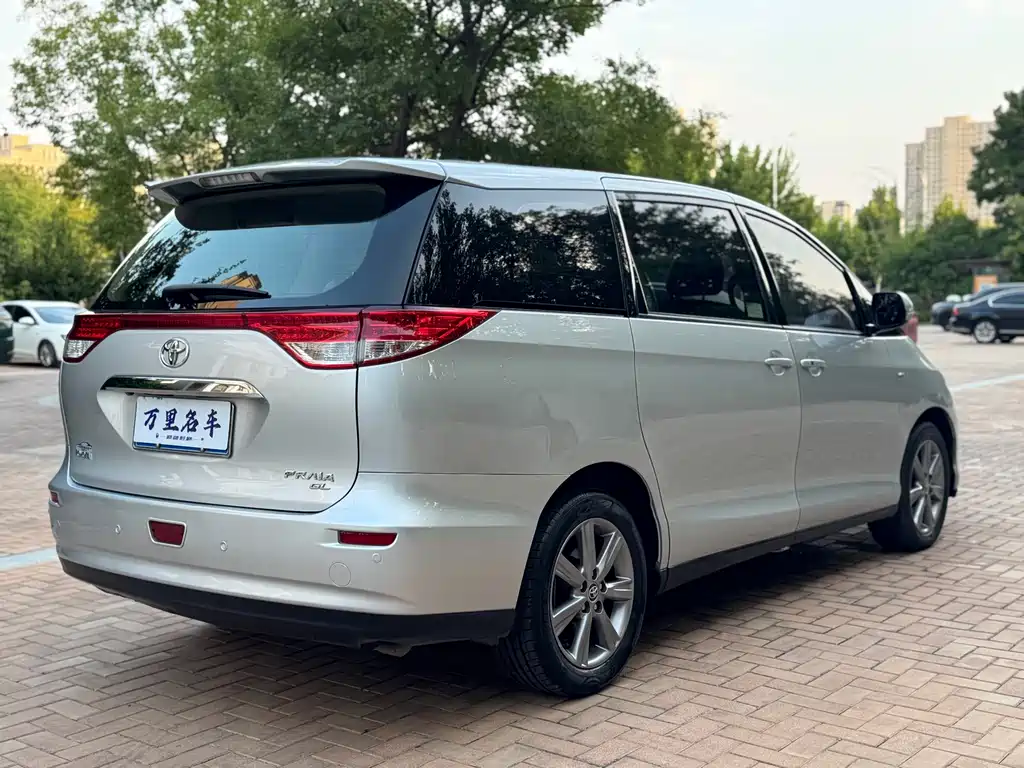 Toyota Previa — миниатюра 30