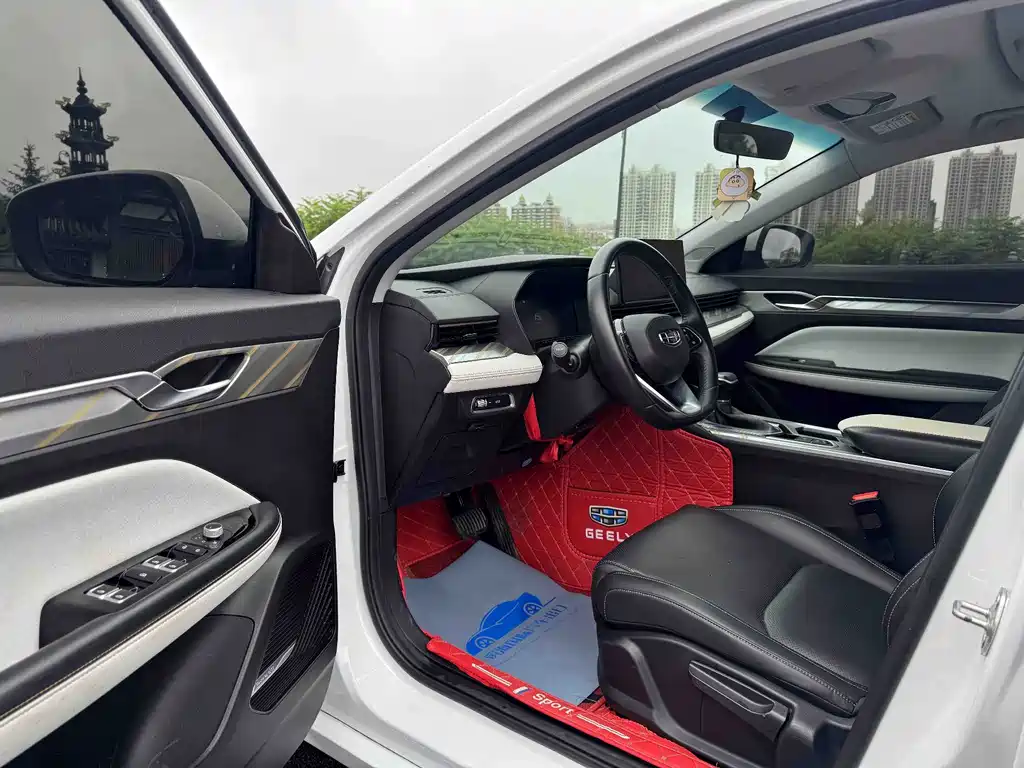 Geely Emgrand L — миниатюра 7