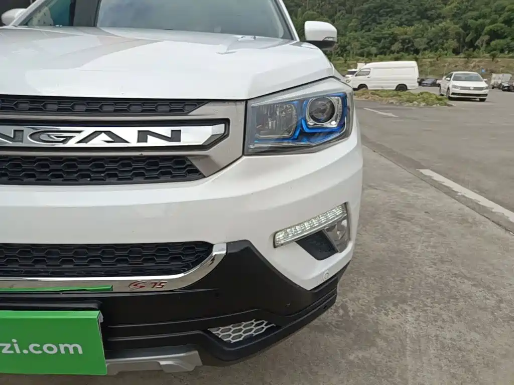 Changan CS75 — миниатюра 24
