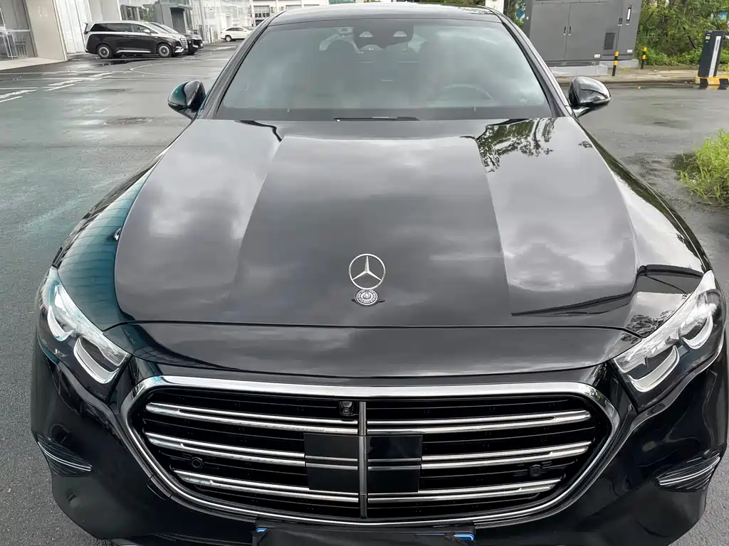 Mercedes-Benz E-Class — миниатюра 23