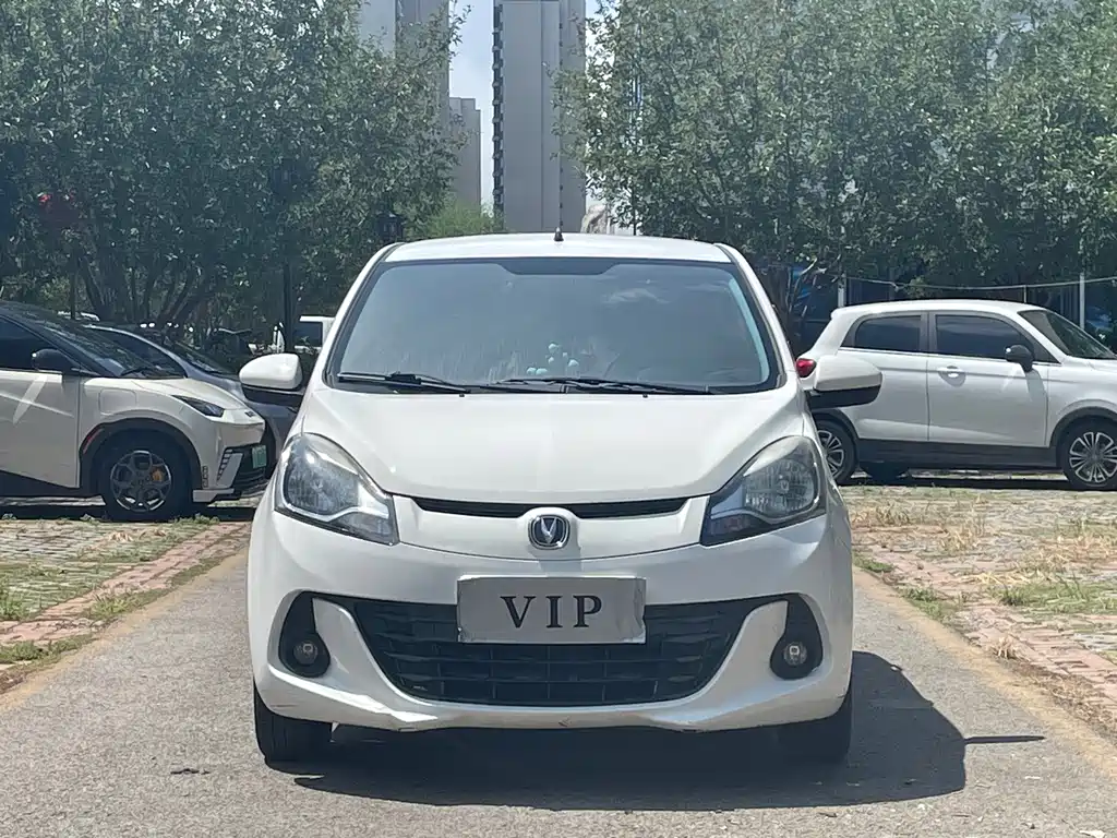 Changan BenBen — миниатюра 2