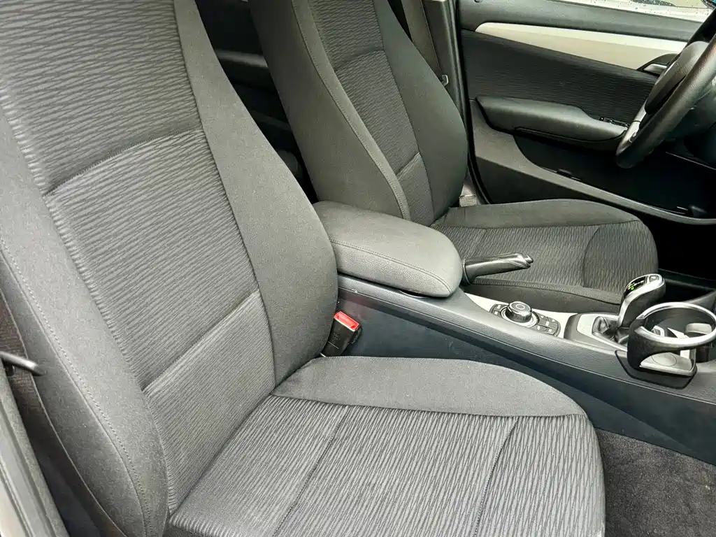 BMW X1 2014 sDrive18i Fashion