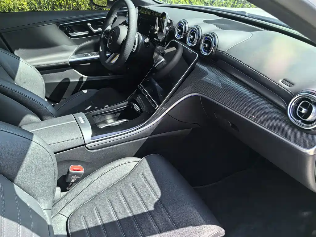 Mercedes-Benz C-Class — миниатюра 10