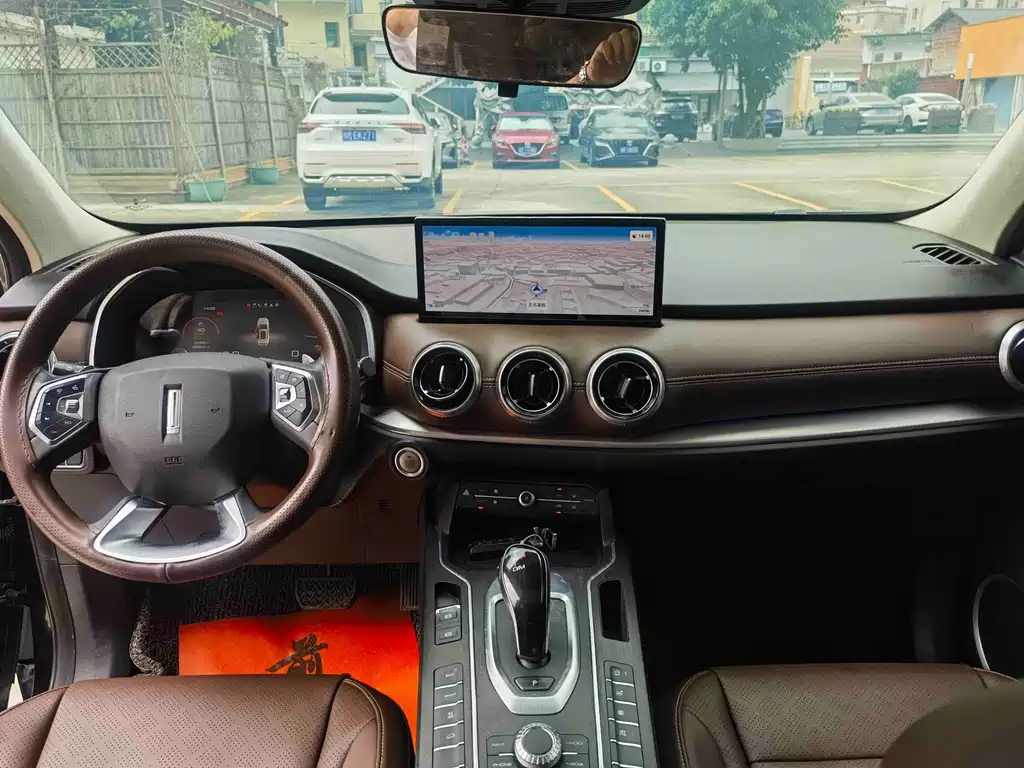 Wey Wey VV6 — миниатюра 13