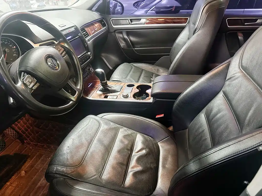 Volkswagen Touareg — миниатюра 10