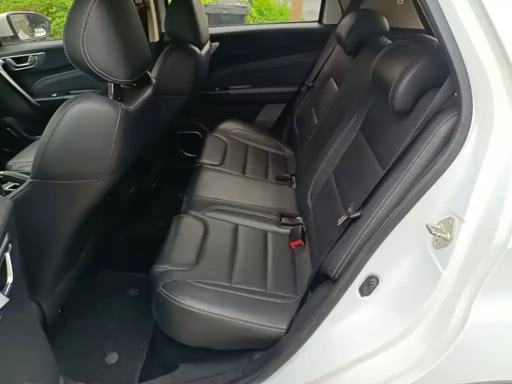 Geely Vision X3 — миниатюра 17