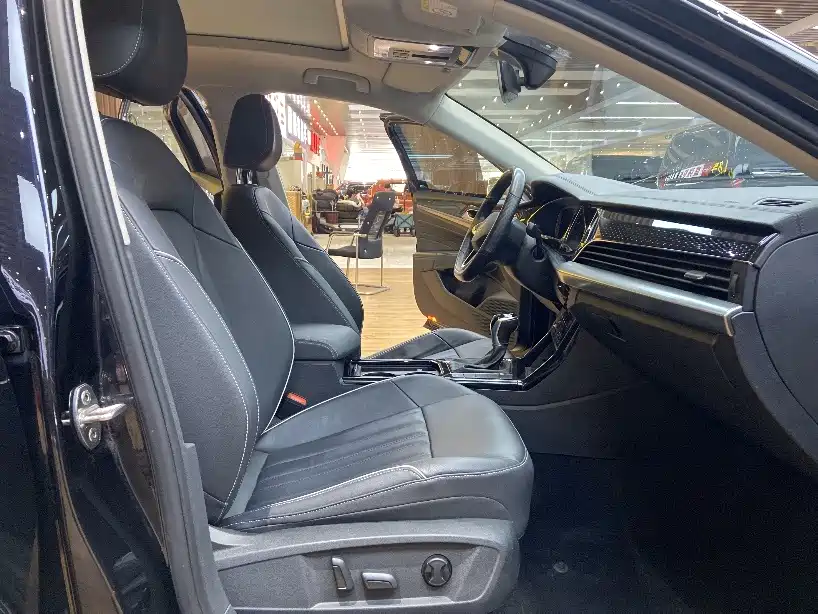 Volkswagen Passat — миниатюра 7