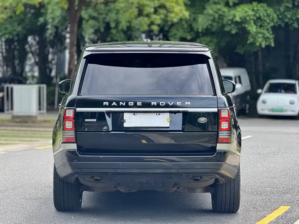 Land Rover Range Rover — миниатюра 6