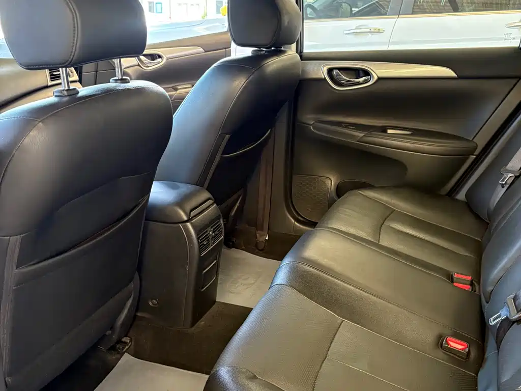 Nissan Sylphy — миниатюра 11