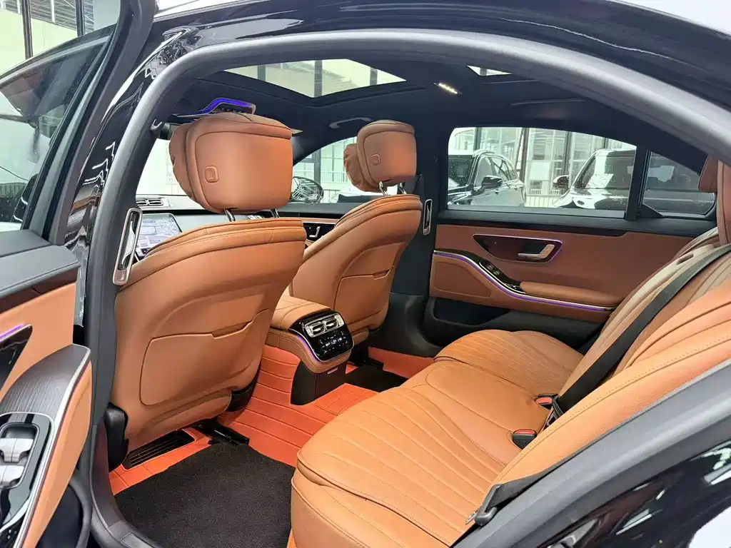 Mercedes-Benz S-Class — миниатюра 7