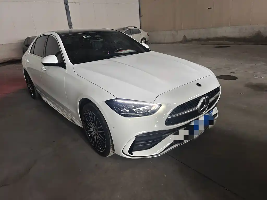 Mercedes-Benz C-Class — миниатюра 3