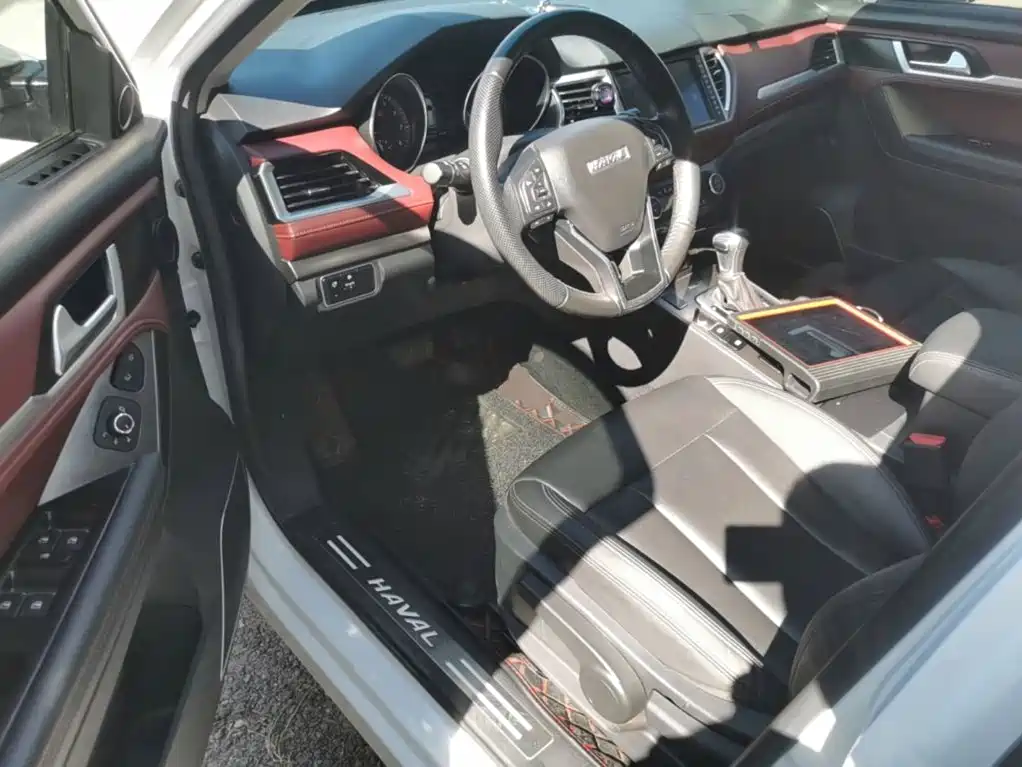 Haval H6 Coupe — миниатюра 16