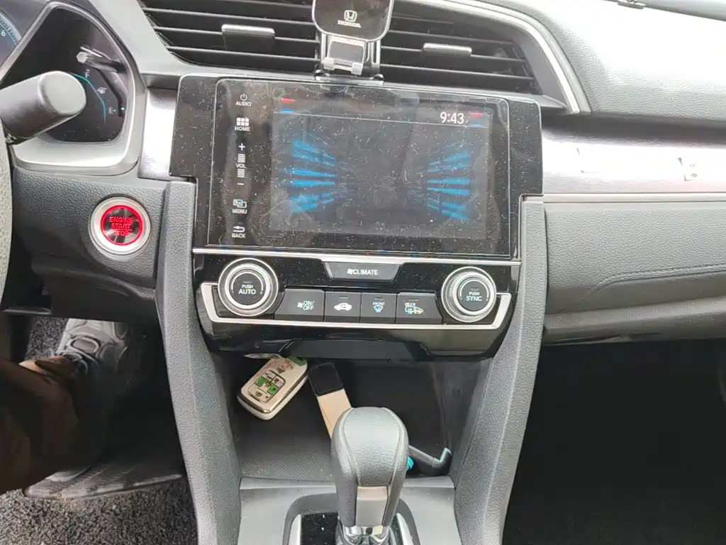 Honda Civic — миниатюра 13