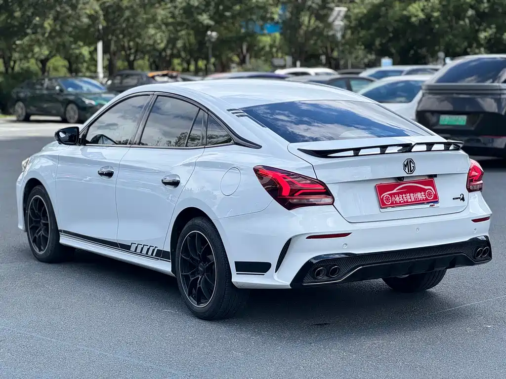 MG MG5 Scorpio — миниатюра 10