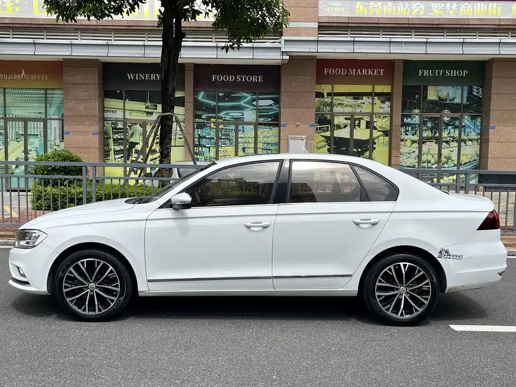 Volkswagen Bora — миниатюра 9