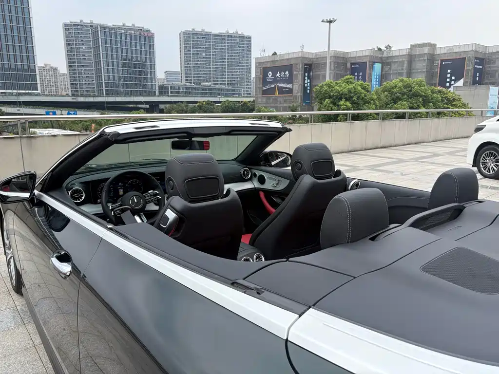 Mercedes-Benz E-Class (Import) — миниатюра 9