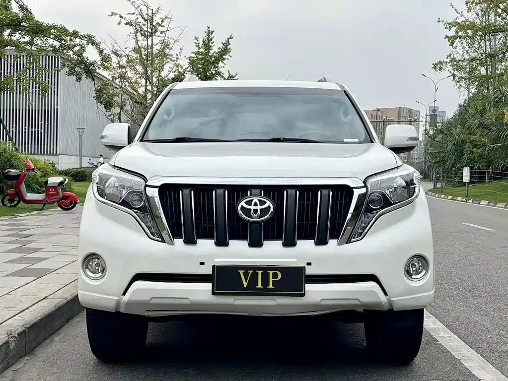 Toyota Prado (Import) — миниатюра 4