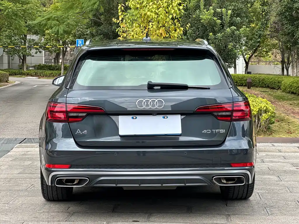 Audi A4 (Import) — миниатюра 22