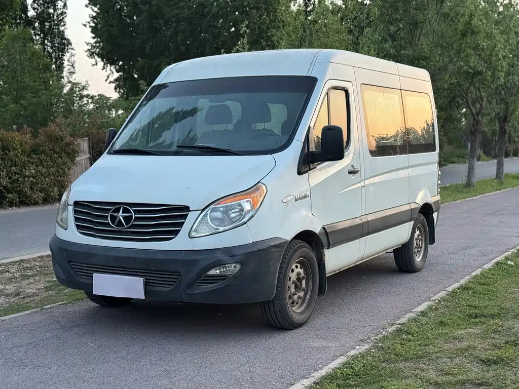 JAC Xingrui — миниатюра 3