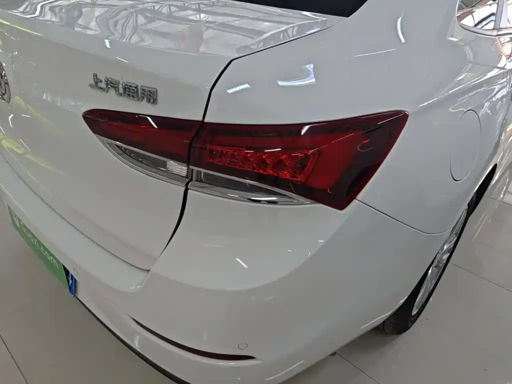Buick Excelle — миниатюра 8