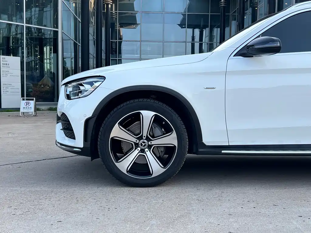 Mercedes-Benz GLC — миниатюра 4