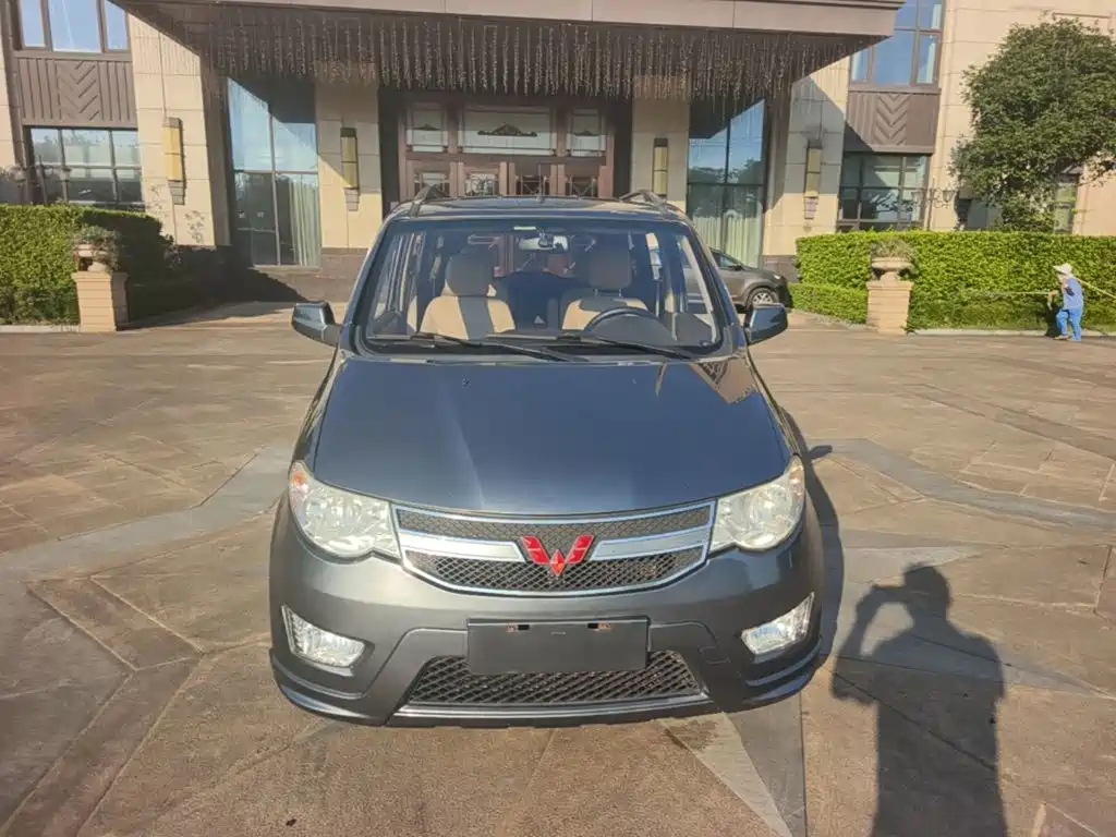 Wuling Hongguang — миниатюра 3