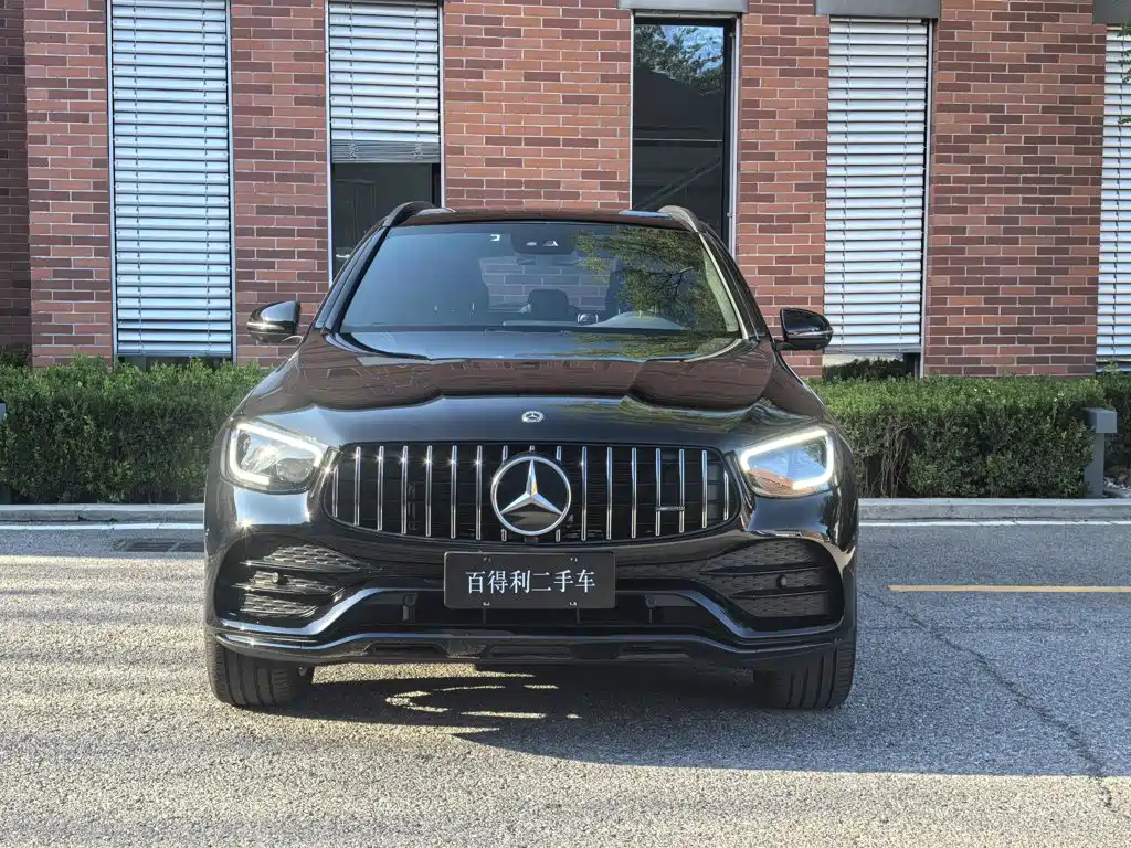 Mercedes-Benz GLC AMG — миниатюра 2
