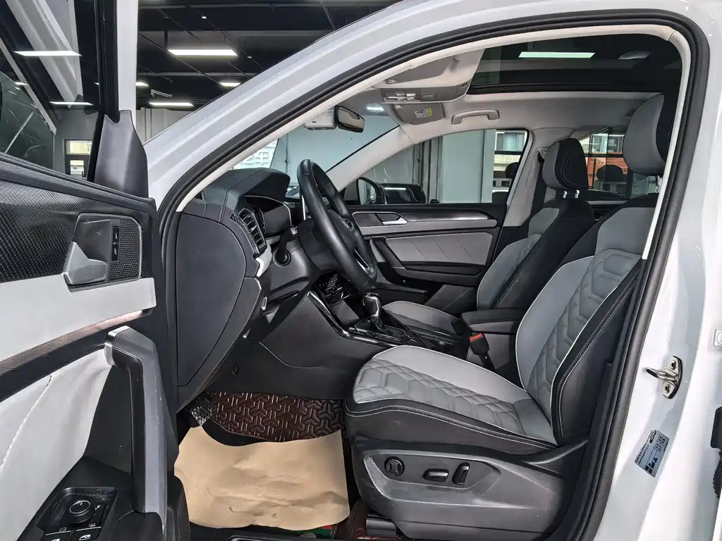 Volkswagen Tayron 2023 280TSI Luxury Plus