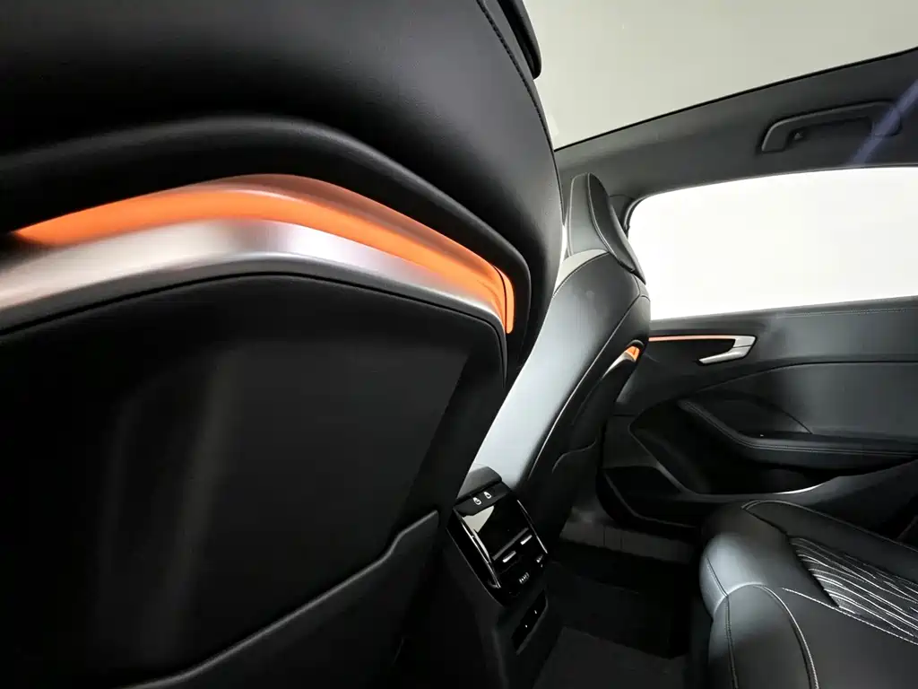 Audi Audi A5L — миниатюра 16
