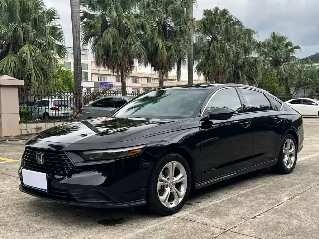 雅阁 2024款 260TURBO 豪华版 2024