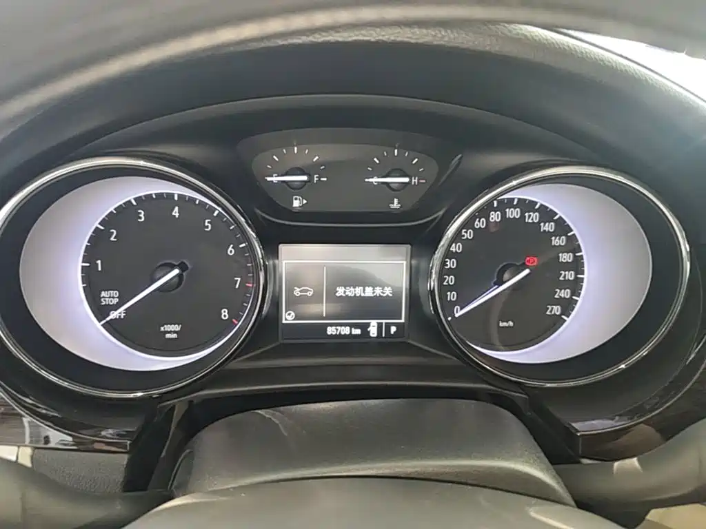 Buick Verano — миниатюра 12