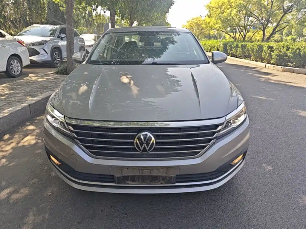 Volkswagen Lavida — миниатюра 3