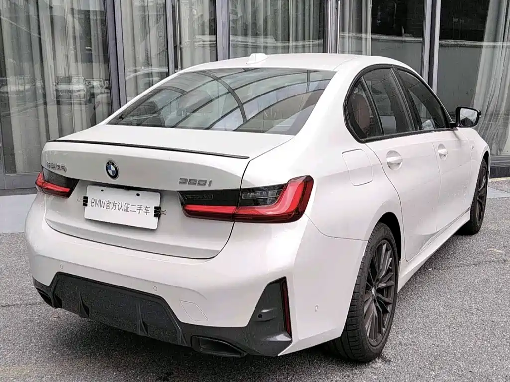 BMW 3 Series — миниатюра 5