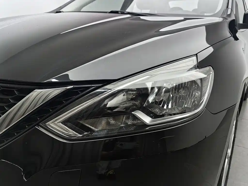 Nissan Sylphy — миниатюра 7