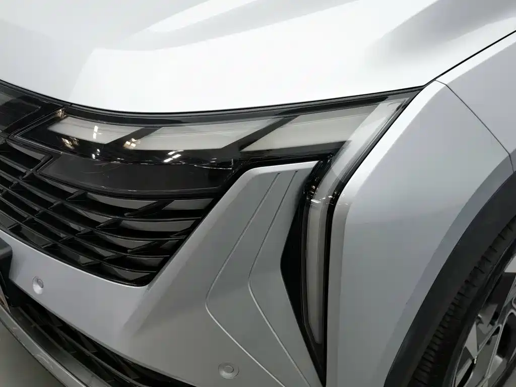 Geely Boyue L — миниатюра 7