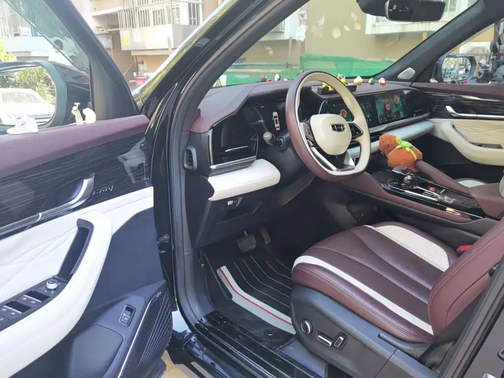 Geely Xingyue L — миниатюра 12