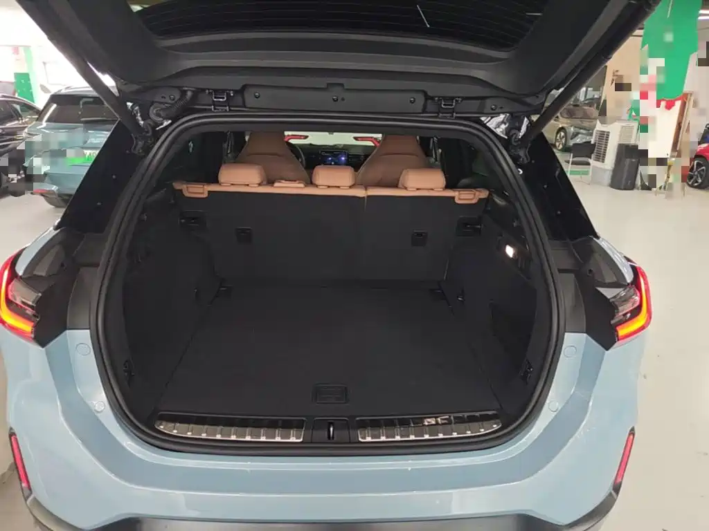 NIO ES6 — миниатюра 19