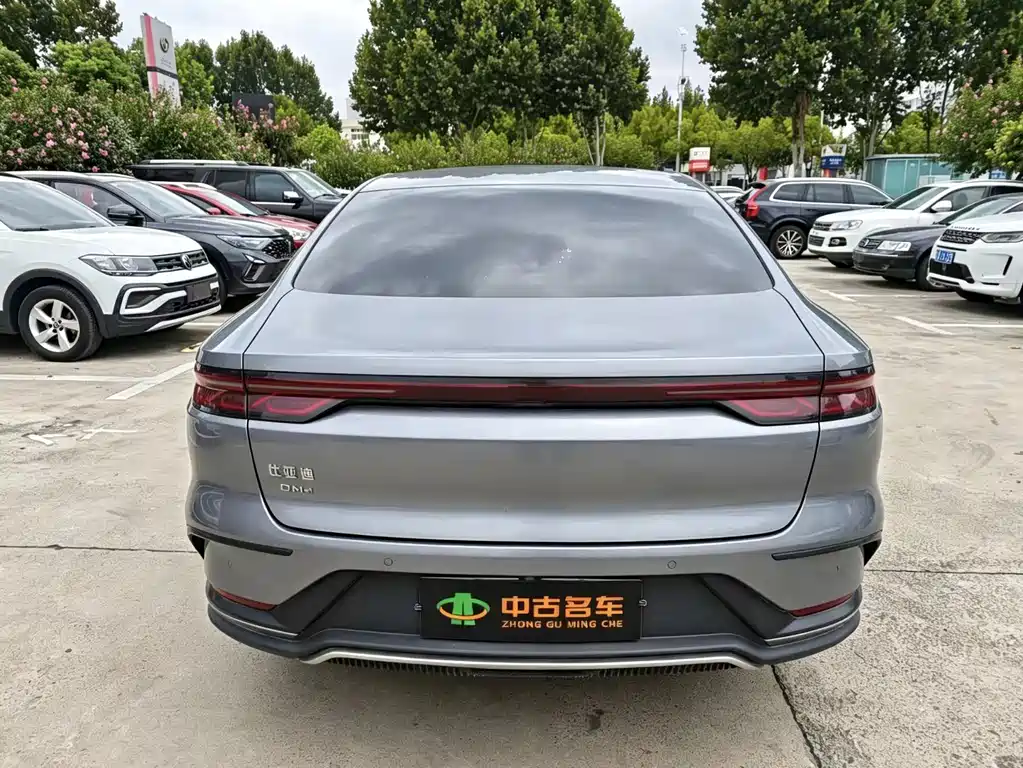 BYD Han — миниатюра 5