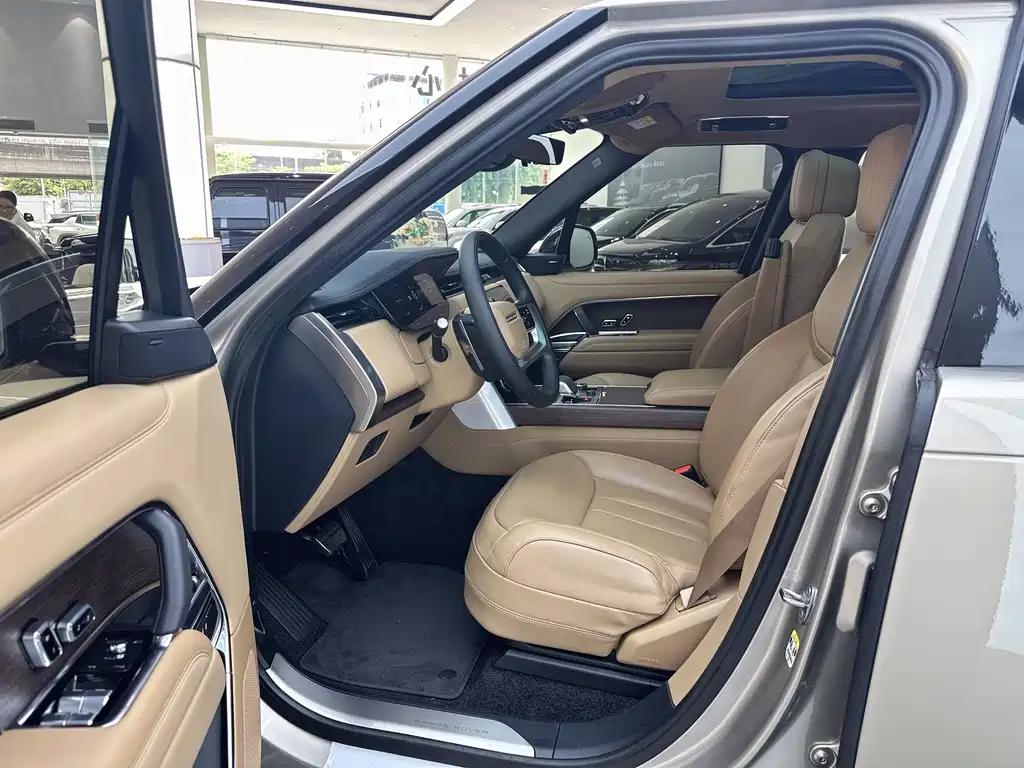 Land Rover Range Rover — миниатюра 14