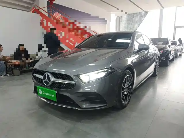 MERCEDES BENZ A CLASS