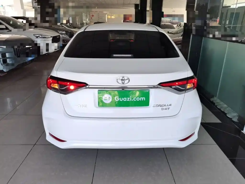 Toyota Corolla — миниатюра 6