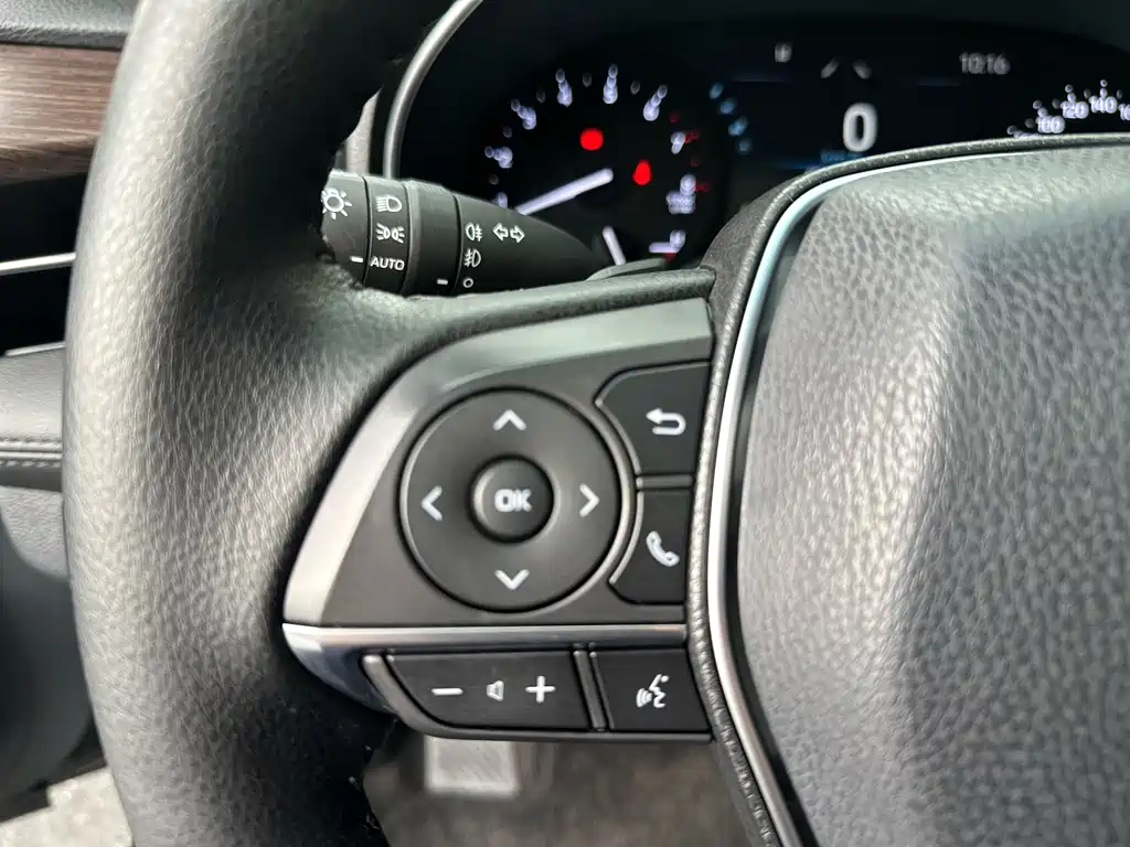 Toyota Avalon — миниатюра 12